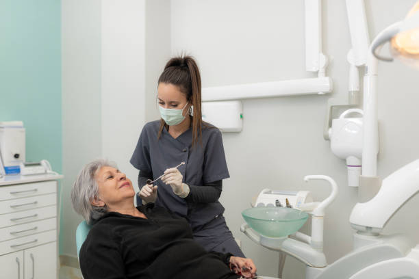 Best Emergency Gum Pain Relief  in Emerald Lake Hills, CA
